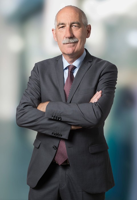 Dr. Markus W. Stadlin